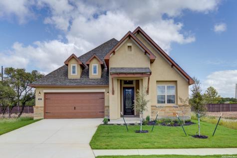 142 Secretariat Avenue Castroville TX 78009