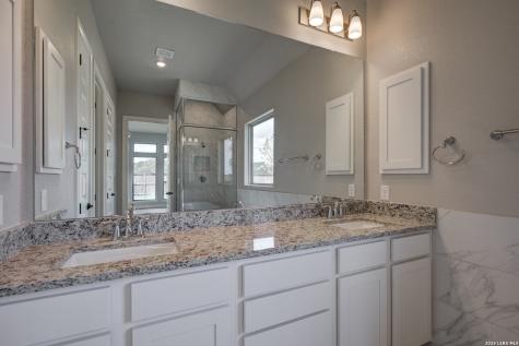142 Secretariat Avenue Castroville TX 78009