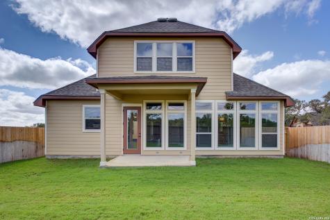 142 Secretariat Avenue Castroville TX 78009