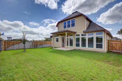 142 Secretariat Avenue Castroville TX 78009