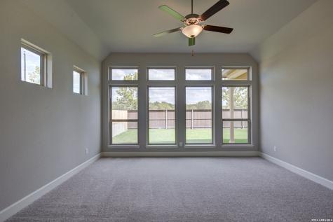142 Secretariat Avenue Castroville TX 78009