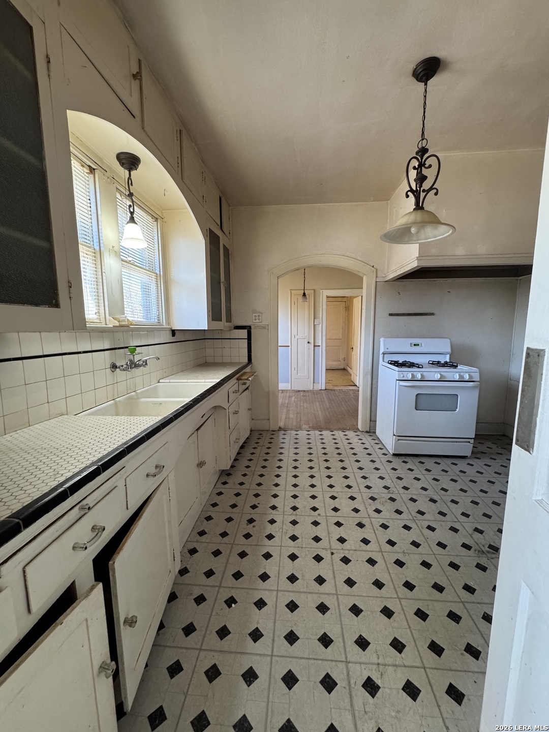 1143 Denver Boulevard San Antonio TX 78210