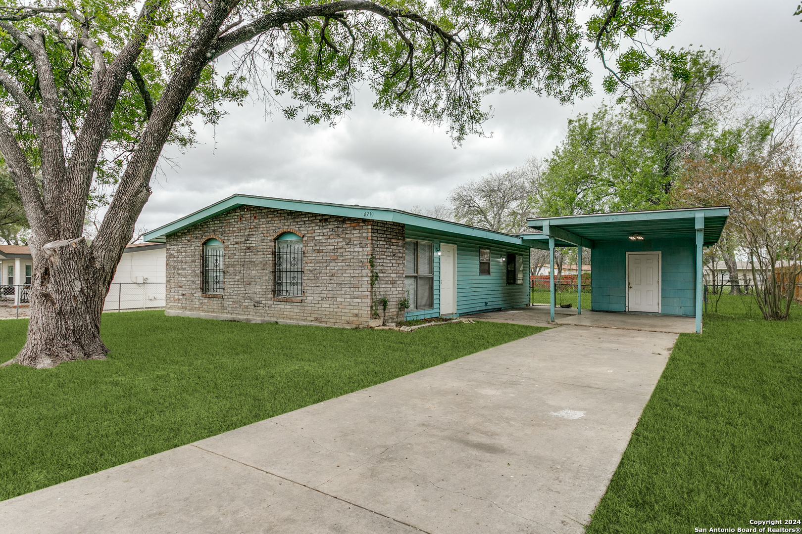 4719 Castle Sword San Antonio TX 78218