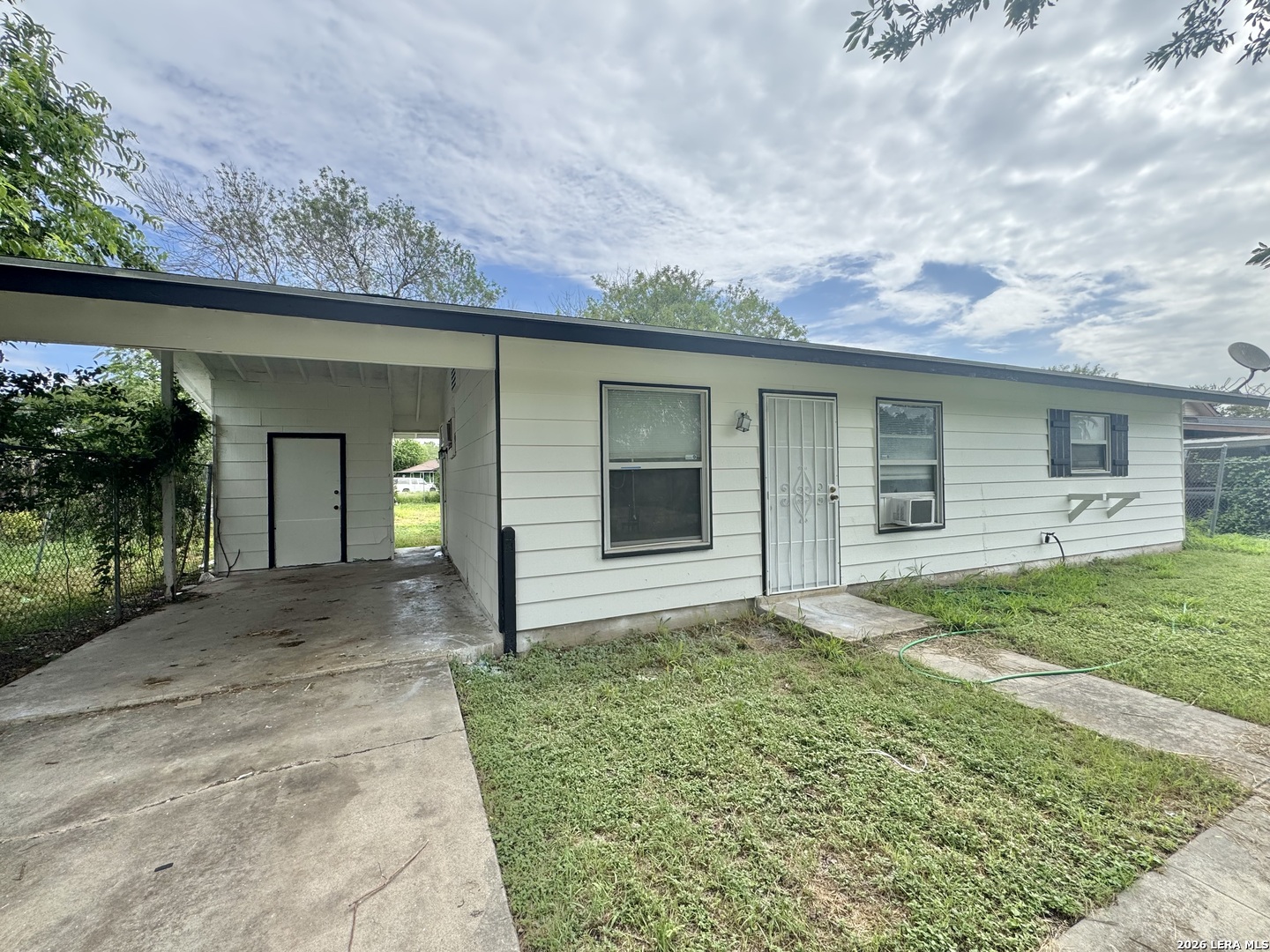 6135 Haven Valley San Antonio TX 78242