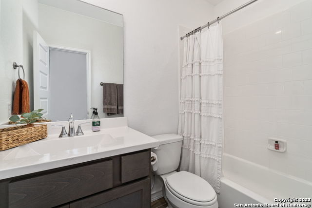 10606 Revolver Trail San Antonio TX 78254