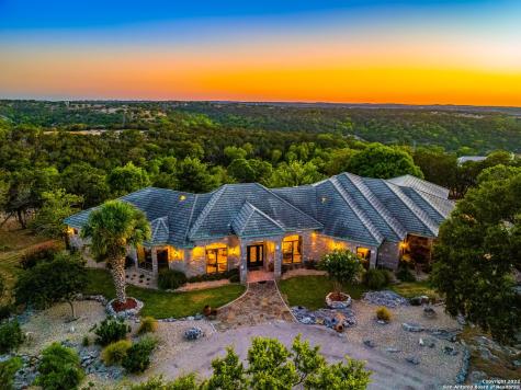 110 Rodeo Drive Kerrville TX 78028