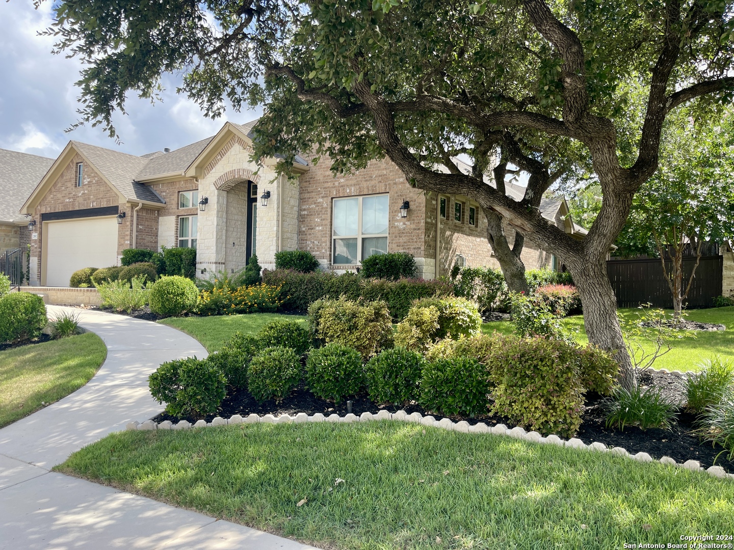 28902 Gracies Sky San Antonio TX 78260