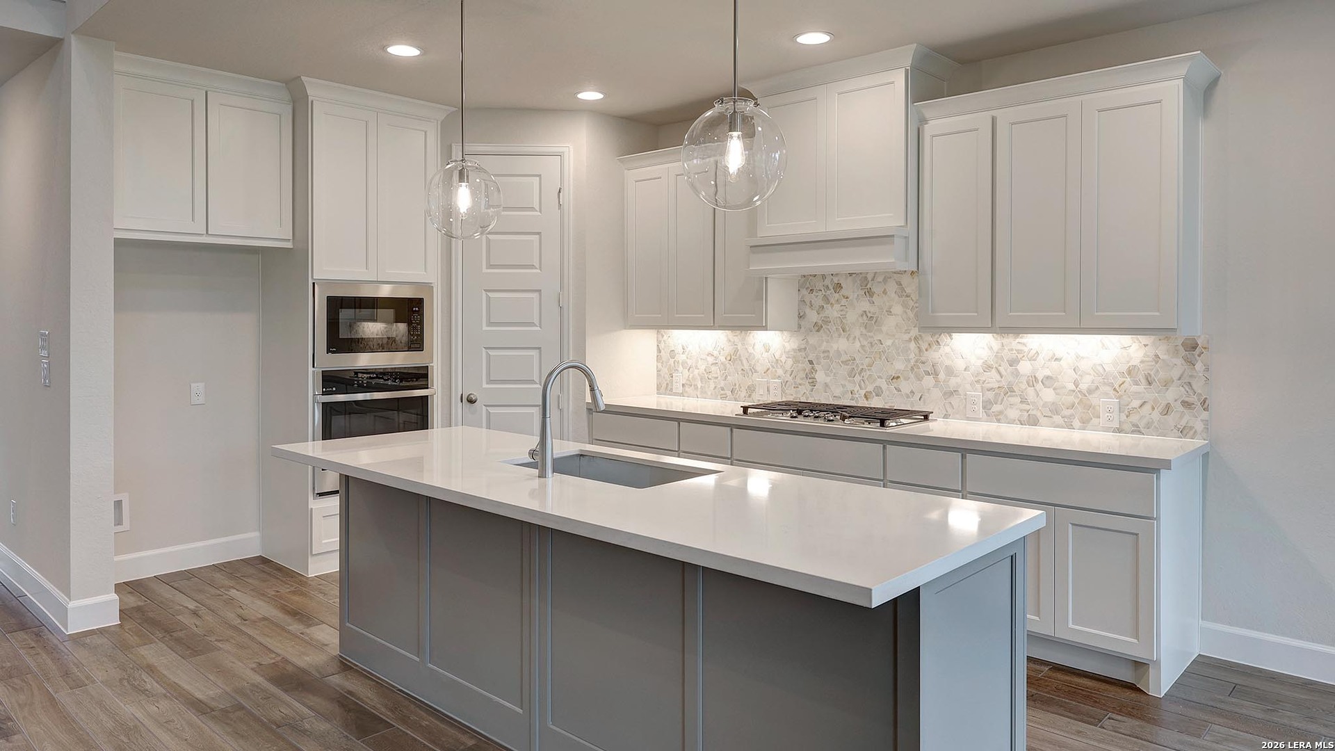 348 Haby Hill San Antonio TX 78253