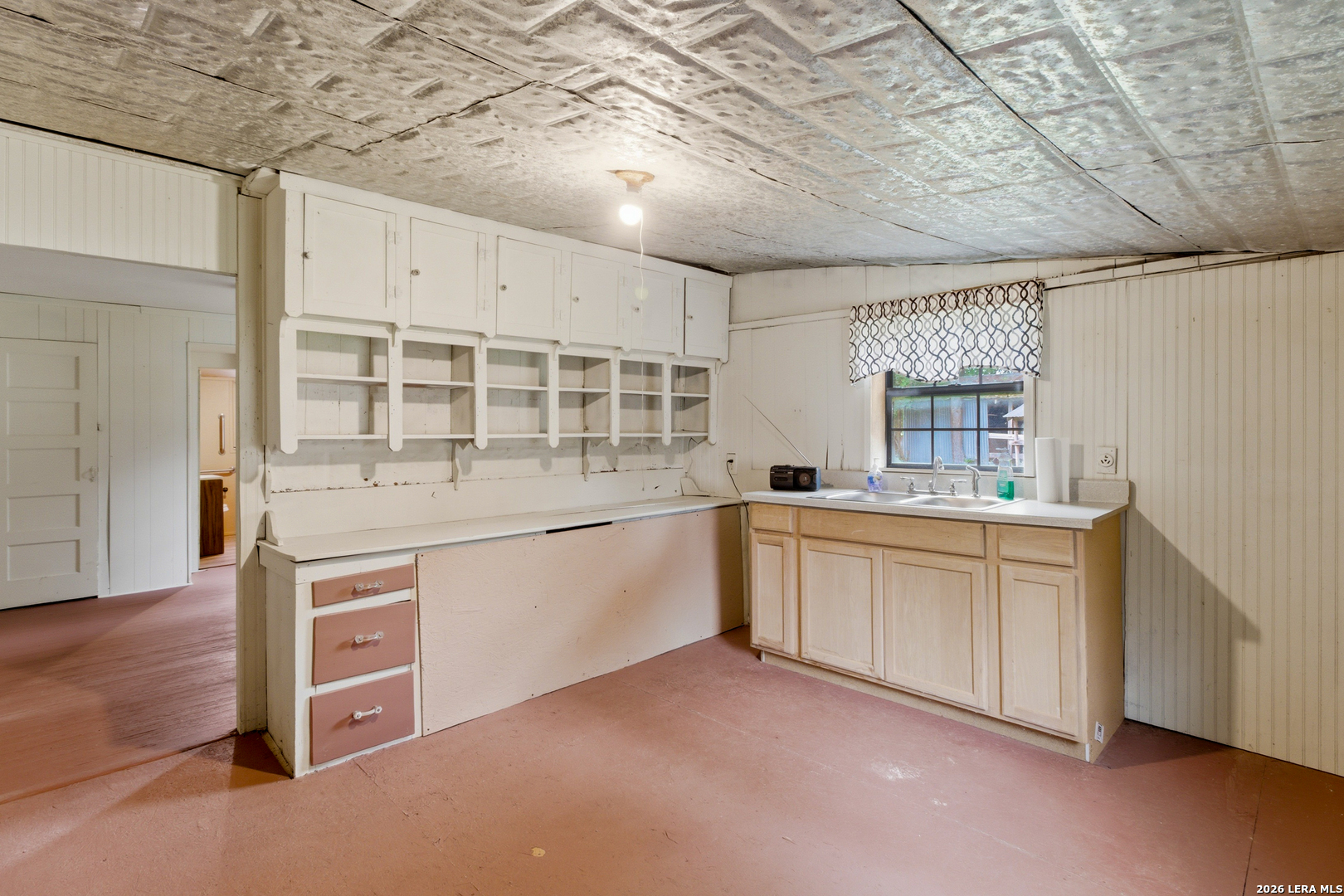 247 Live Oak Street Medina TX 78055