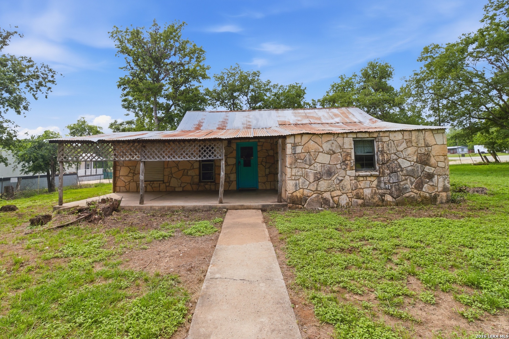 247 Live Oak Street Medina TX 78055