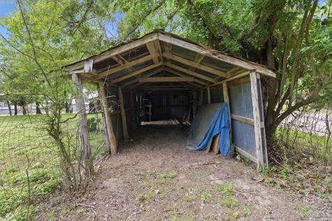 247 Live Oak Street Medina TX 78055