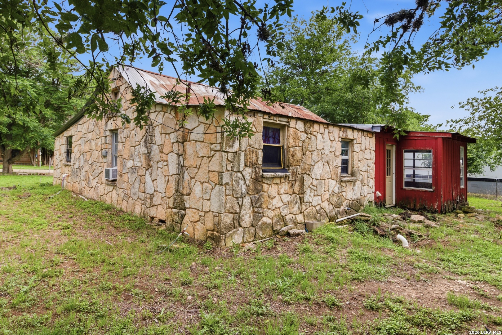 247 Live Oak Street Medina TX 78055