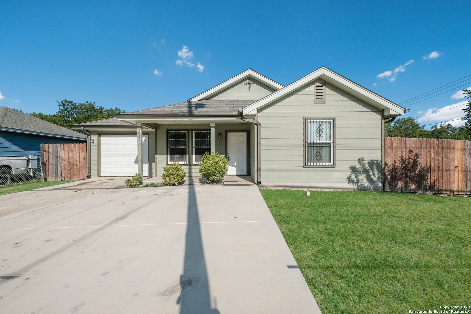 503 S San Joaquin Avenue San Antonio TX 78237