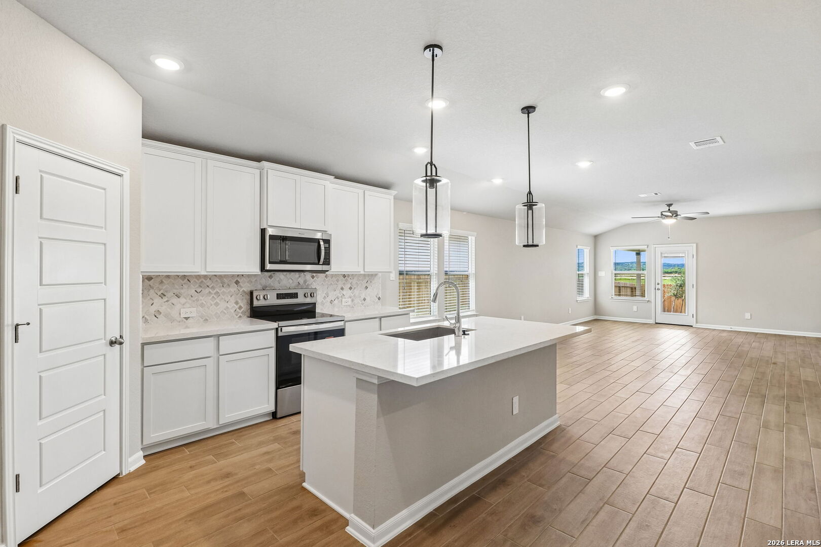 874 Shatterhand Boulevard San Antonio TX 78260