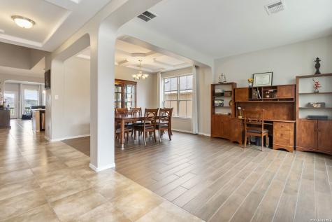 26215 Big Bluestem San Antonio TX 78261