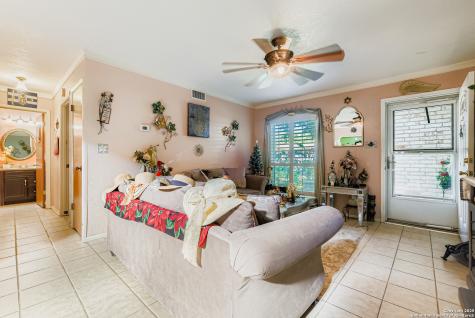 108 Sunnyland San Antonio TX 78228