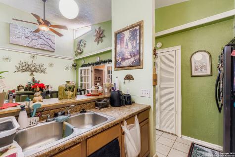 108 Sunnyland San Antonio TX 78228