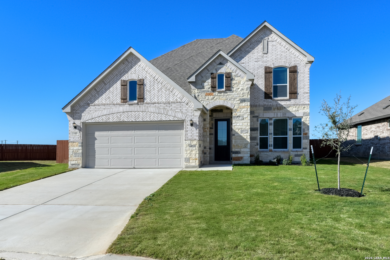 105 Heidi Hill Castroville TX 78009