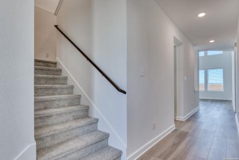 105 Heidi Hill Castroville TX 78009