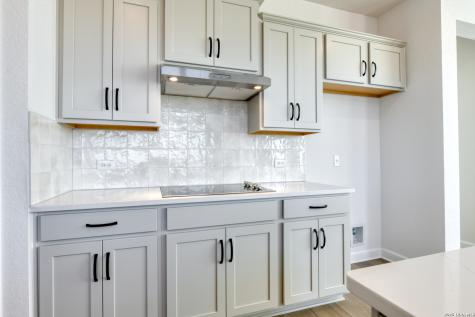 105 Heidi Hill Castroville TX 78009