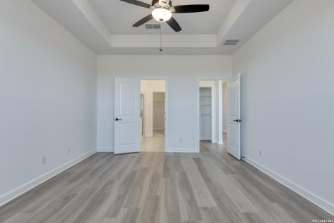 105 Heidi Hill Castroville TX 78009