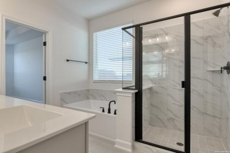 105 Heidi Hill Castroville TX 78009