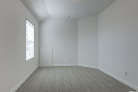105 Heidi Hill Castroville TX 78009