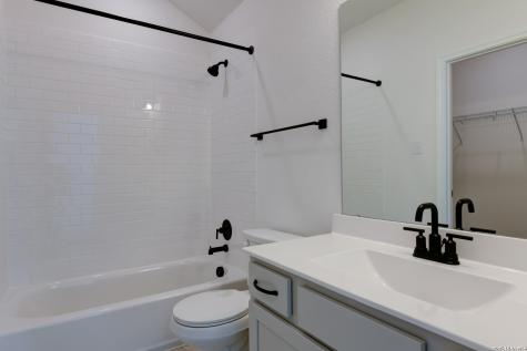 105 Heidi Hill Castroville TX 78009