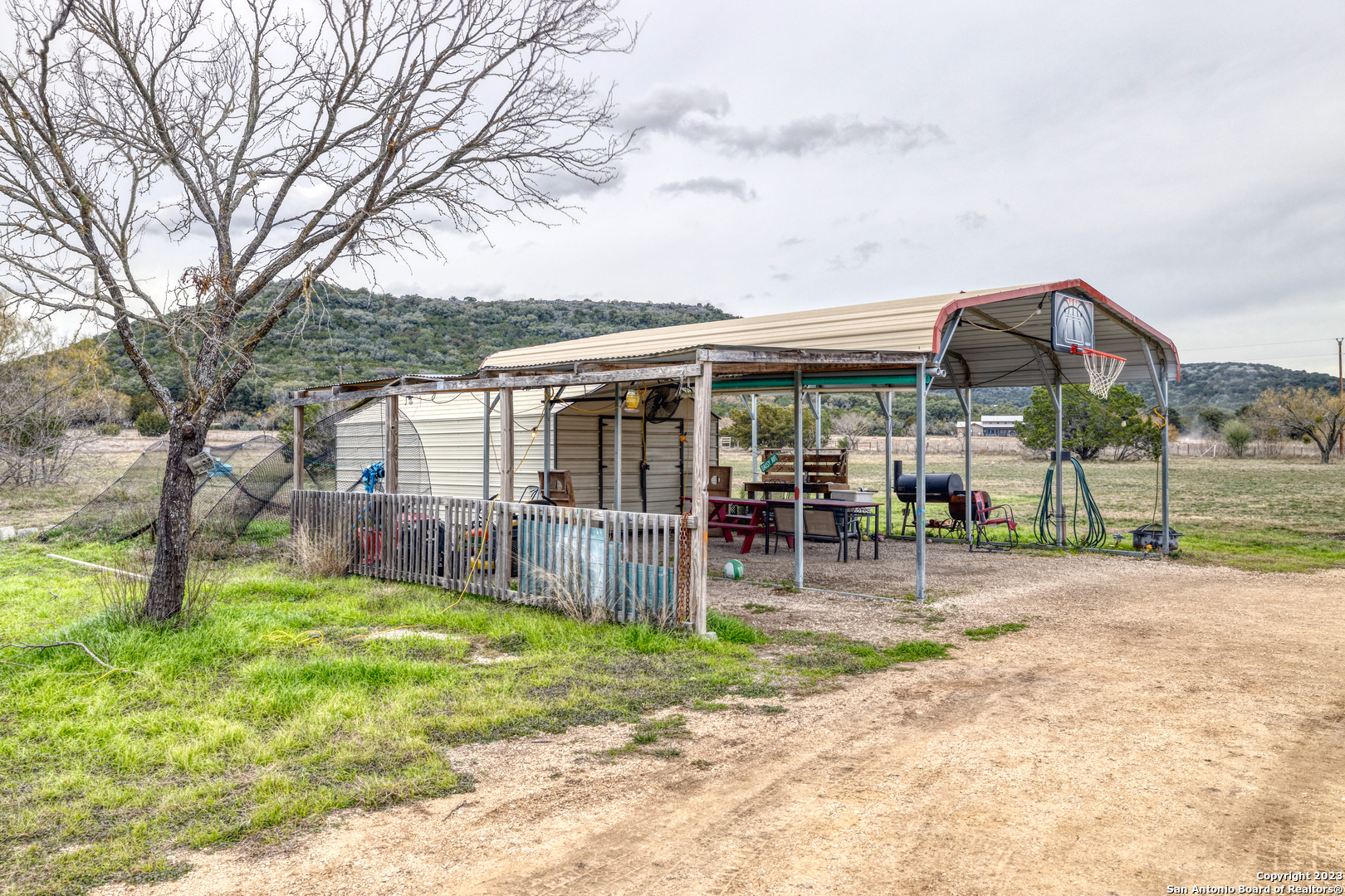 1189A N Cr 350 Concan TX 78838