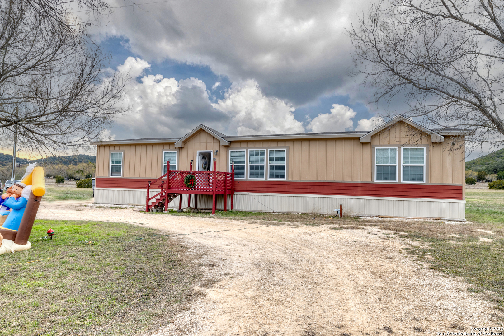 1189A N Cr 350 Concan TX 78838