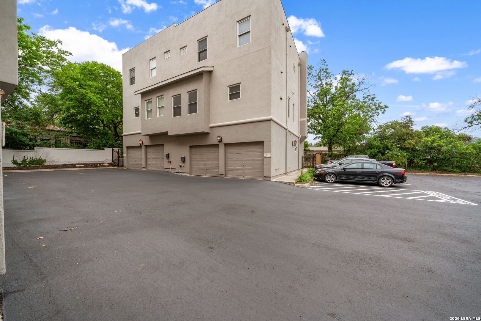 225 E Mulberry San Antonio TX 78212