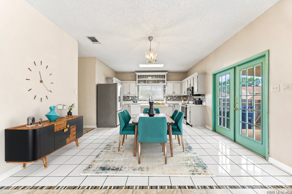 7103 Misty Brook San Antonio TX 78250