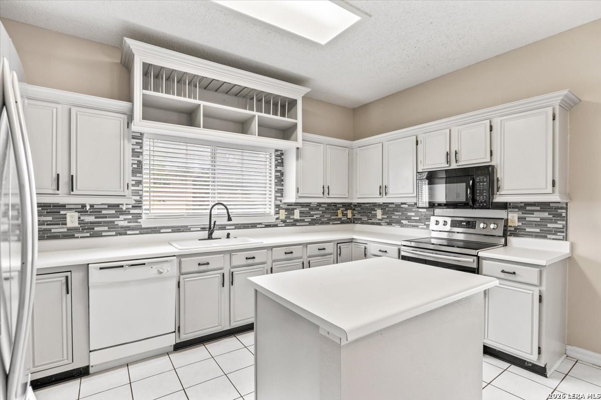 7103 Misty Brook San Antonio TX 78250