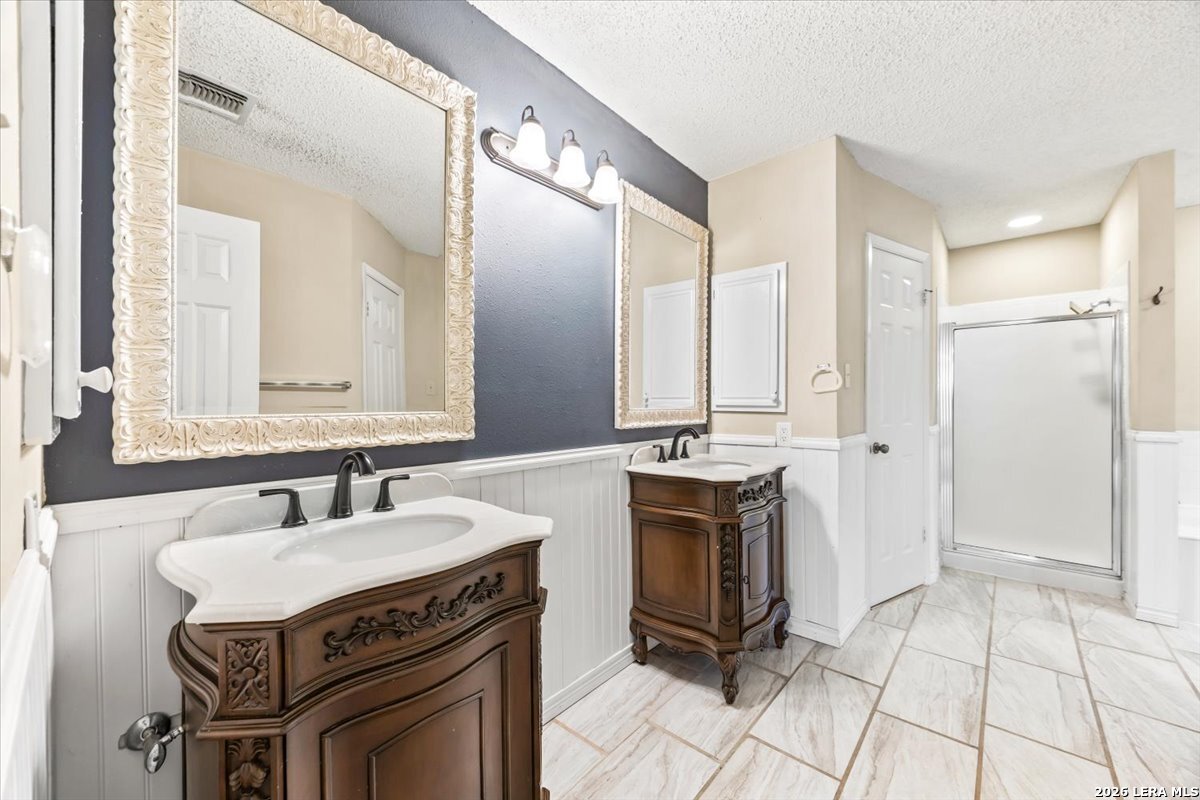 7103 Misty Brook San Antonio TX 78250