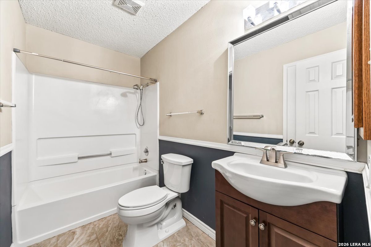 7103 Misty Brook San Antonio TX 78250