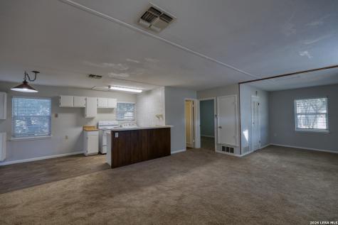 1352 Linda Canyon Lake TX 78133