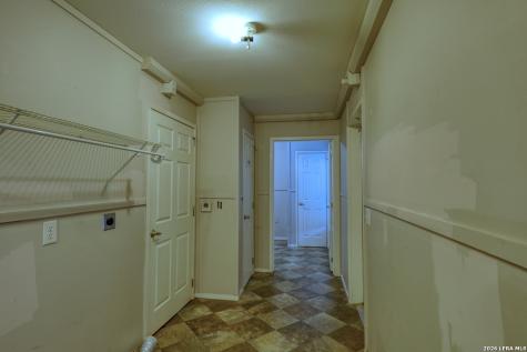 1352 Linda Canyon Lake TX 78133