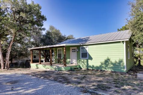 1352 Linda Canyon Lake TX 78133