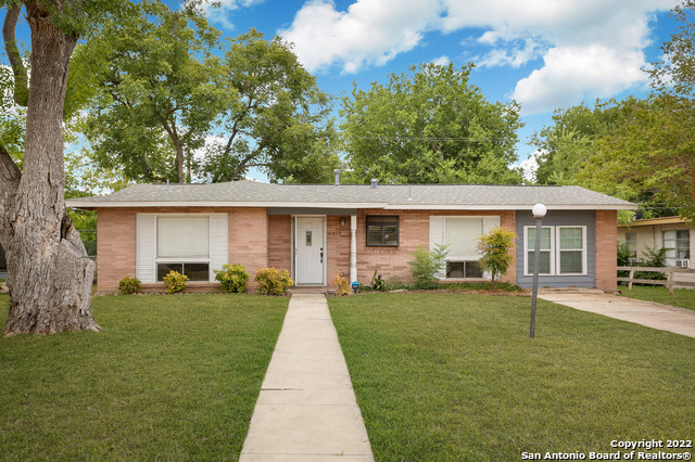 4238 Eisenhauer Road San Antonio TX 78218