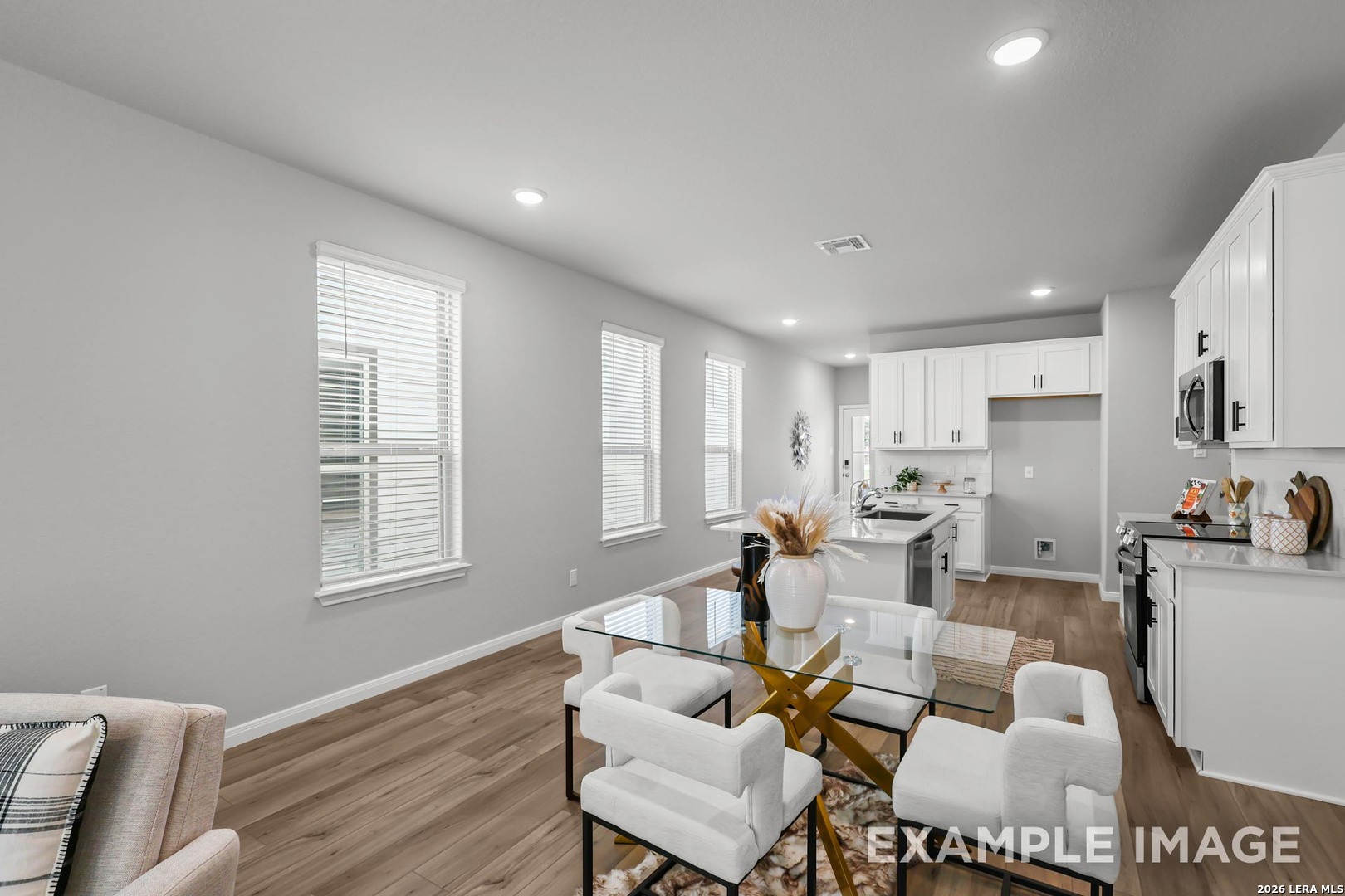 285 W Quill Dr Building 12 San Antonio TX 78228