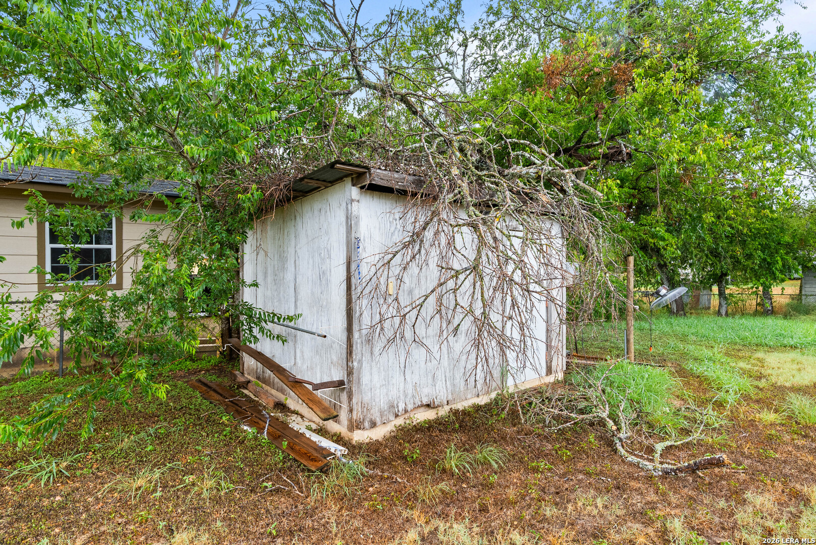 1067 2nd Street Floresville TX 78114