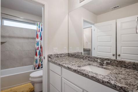 21902 Santa Elena Canyon San Antonio TX 78258