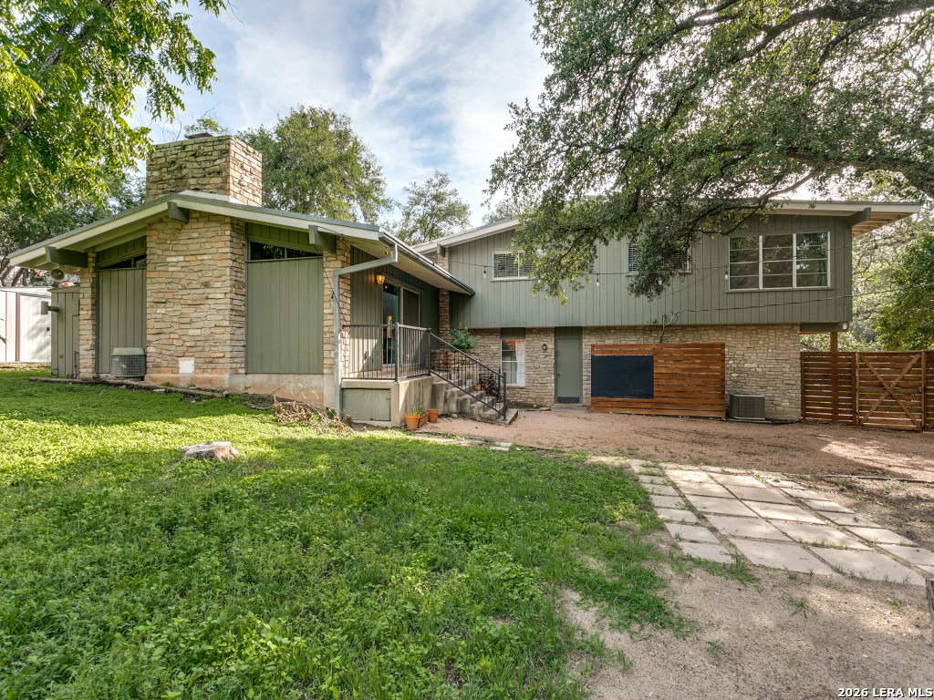 9018 Rock Cliff Road San Antonio TX 78230