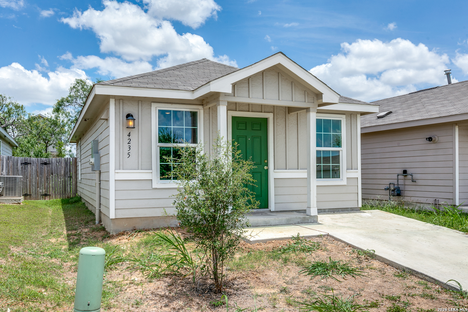 4235 Southton Lake San Antonio TX 78223