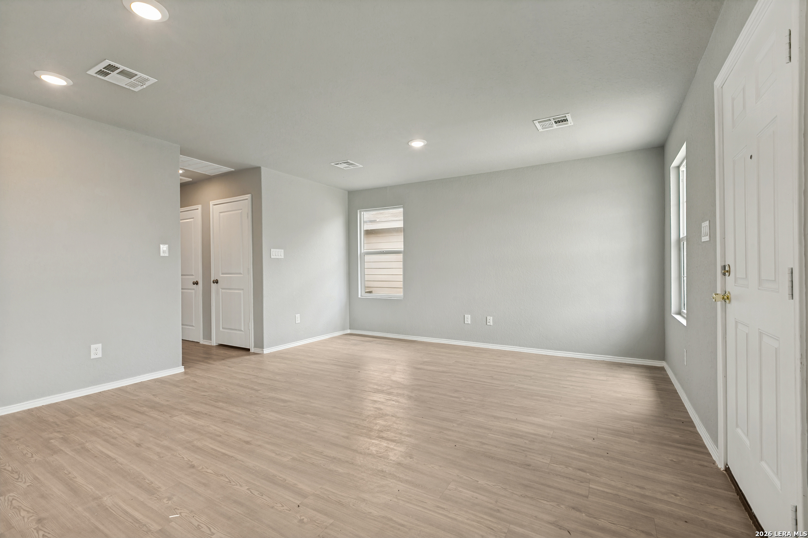 4235 Southton Lake San Antonio TX 78223