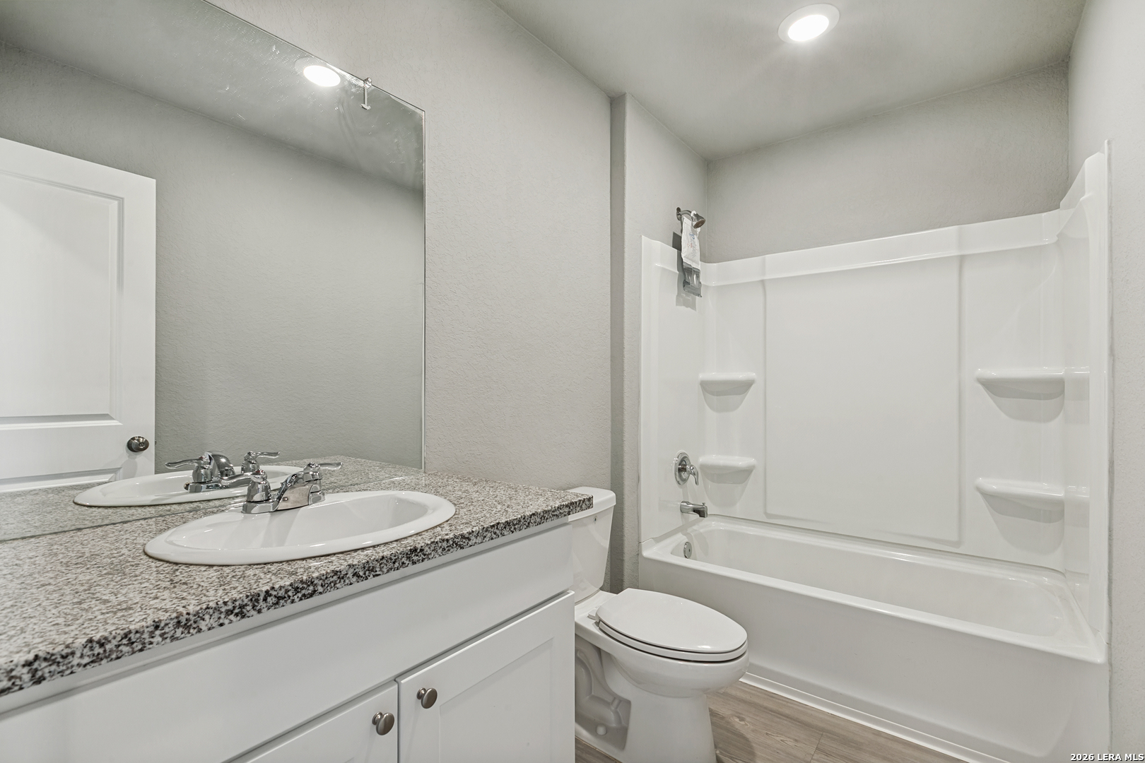 4235 Southton Lake San Antonio TX 78223