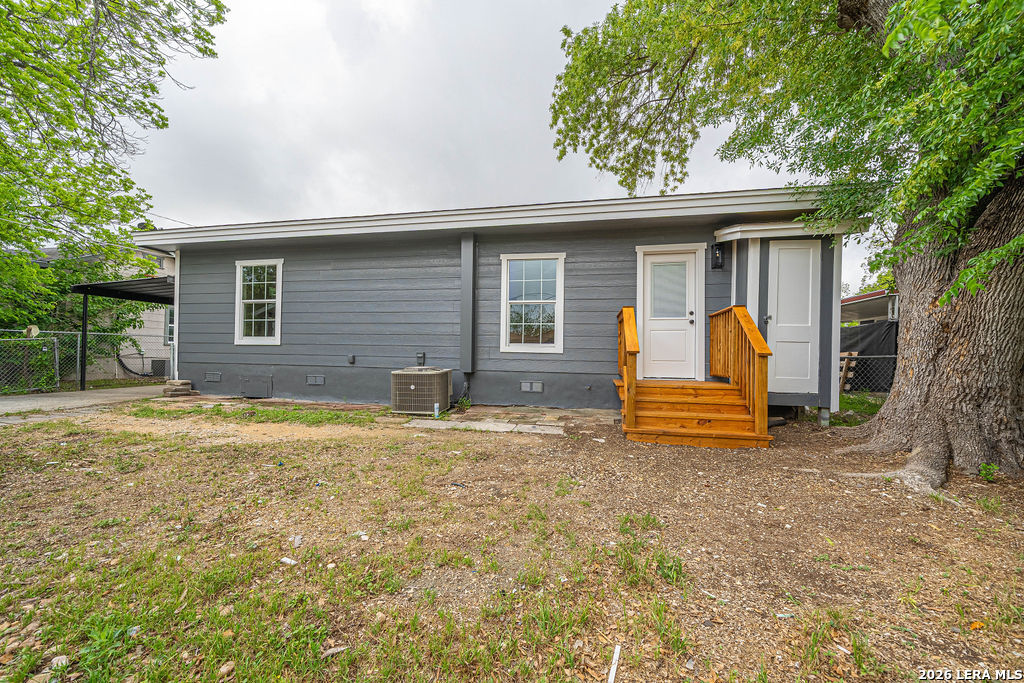 1219 Sims Avenue San Antonio TX 78225