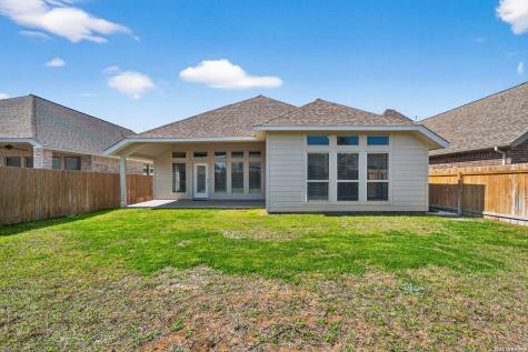 9426 Groff Garden San Antonio TX 78254