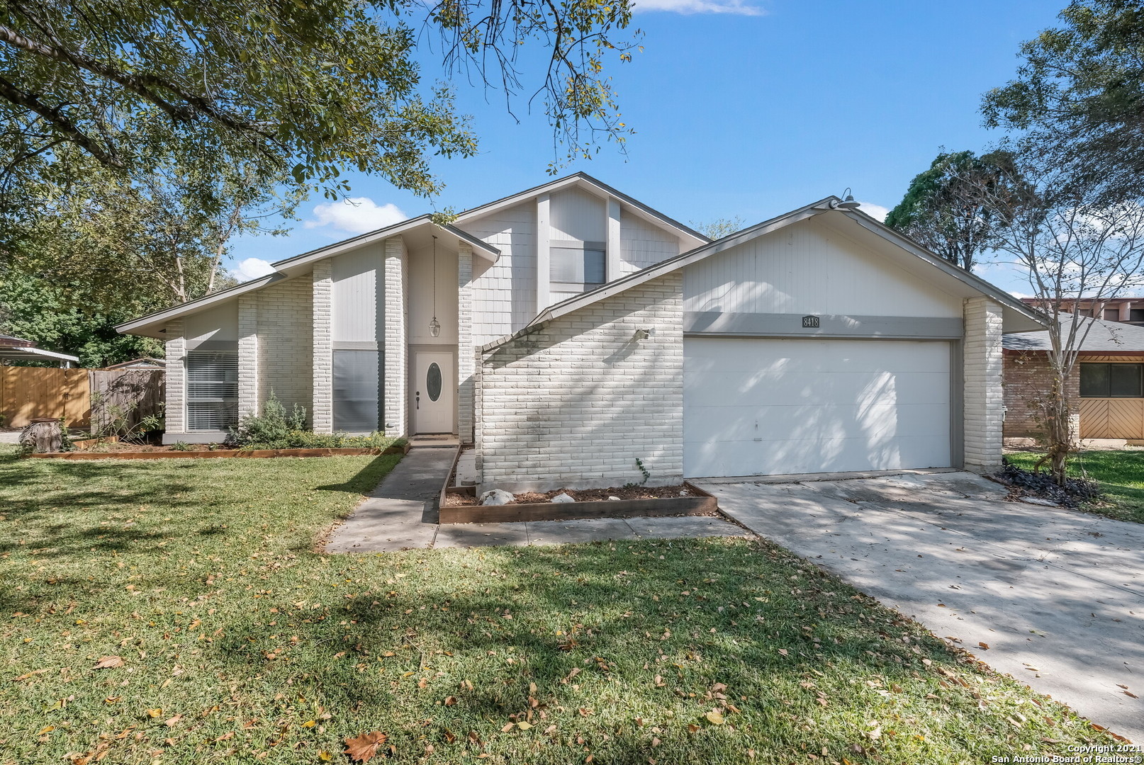 8418 Littleport San Antonio TX 78239