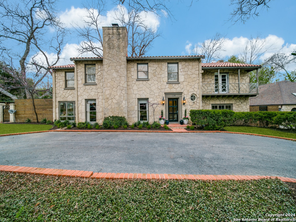 134 E Hermosa Drive Olmos Park TX 78212